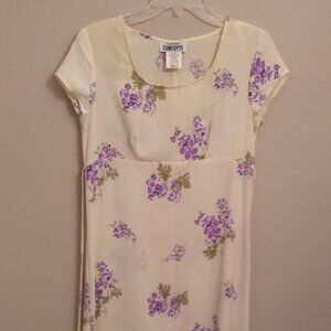 Women Polyester Floral Long Dress Size 5 New without Tag